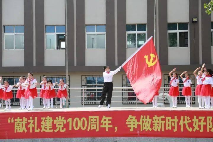 伯斯森林逃生